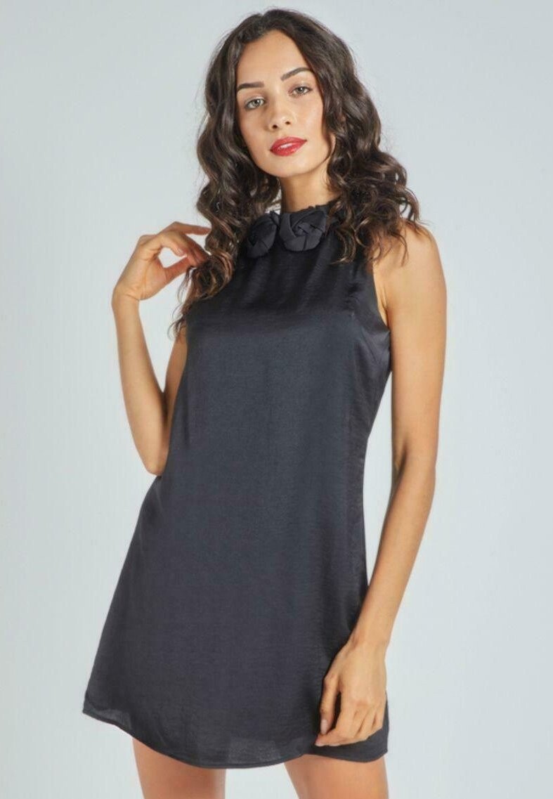 

Повседневное платье CON FLORES EN EL CUELLO LOVE & MONEY, черный