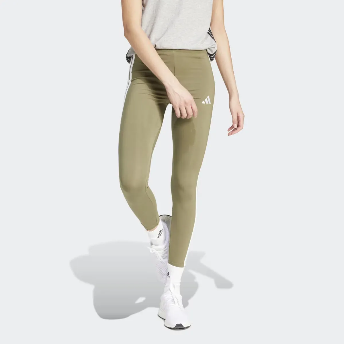 

Женские леггинсы Adidas Essentials из хлопка с тремя полосками, зеленый