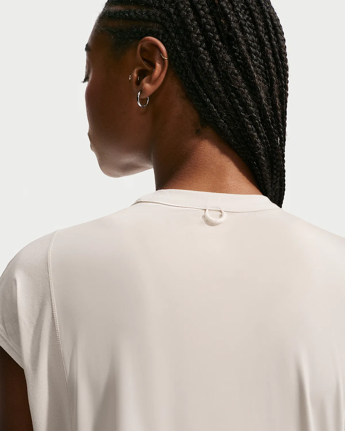 Женский топ-майка Dri-FIT Nike 24.7 ImpossiblySoft, Light Orewood Brown/Light Orewood Brown/Light Iron Ore — фото 2