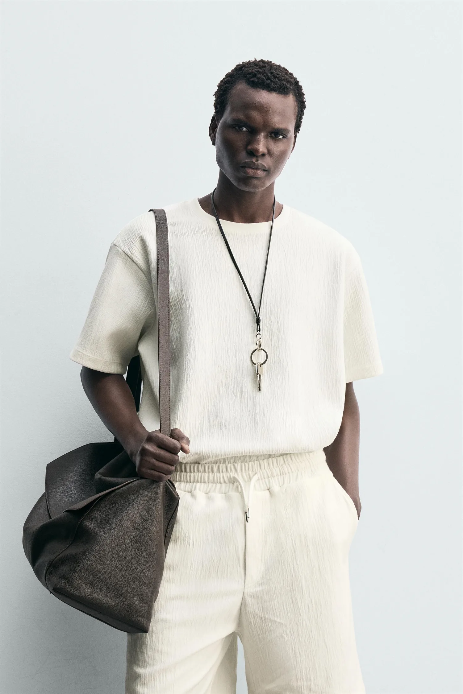 Zara Текстурированная футболка свободного кроя — фото 2
