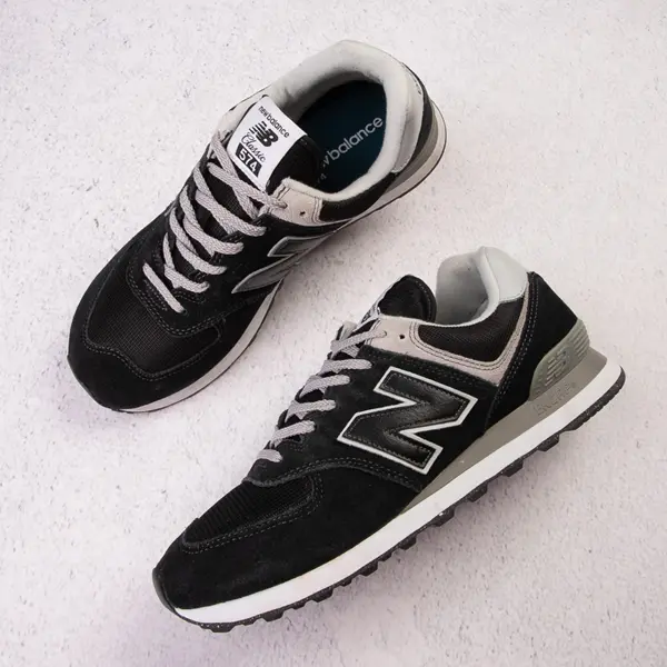 

Мужские кроссовки New Balance 574, черный/серый