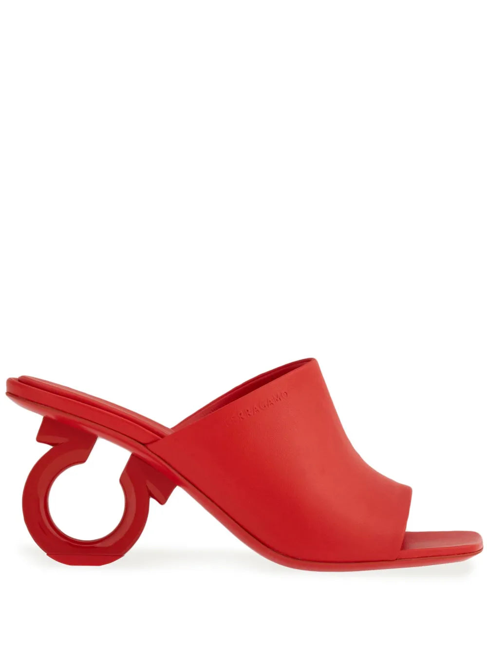 Ferragamo 70 мм мюли с открытым носком и фигурным каблуком Salvatore Ferragamo, красный