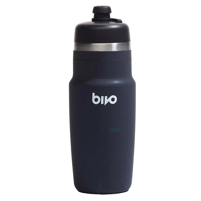 

Одна бутылка воды объемом 21 унция Bivo, Black