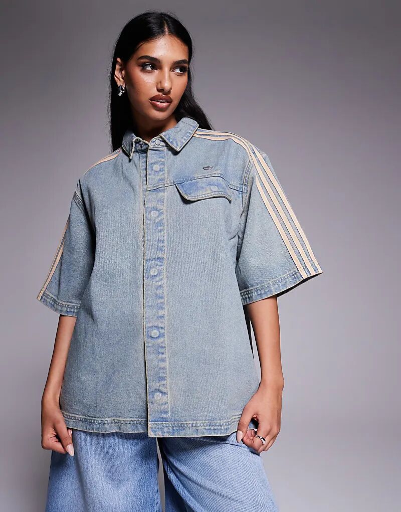 

Джинсовая рубашка с короткими рукавами adidas Originals Premium Essentials