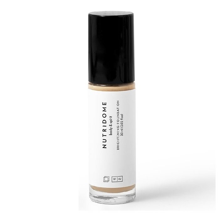 

Nutridome, Illuminating Face Foundation Creamy Light Formula 02 Ivory