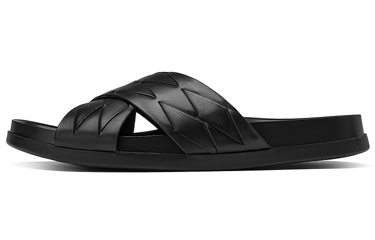 

Роберта ди Камерино мужские черные шлепанцы на резиновой подошве с кожаной аппликацией