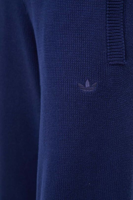 Хлопковые спортивные штаны adidas Originals, темно-синий — фото 3
