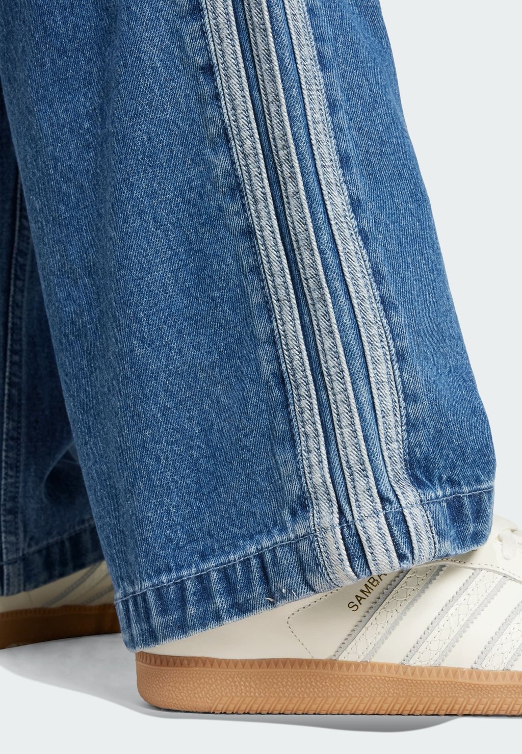 Джинсы Bootcut ADICOLOR DENIM FIREBIRD - Relaxed fit jeans Adidas Originals, синий — фото 3