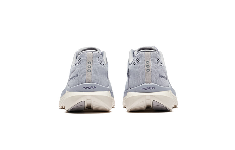 Кроссовки женские Kinvara 15 с низким верхом, сиреневые Saucony — фото 4