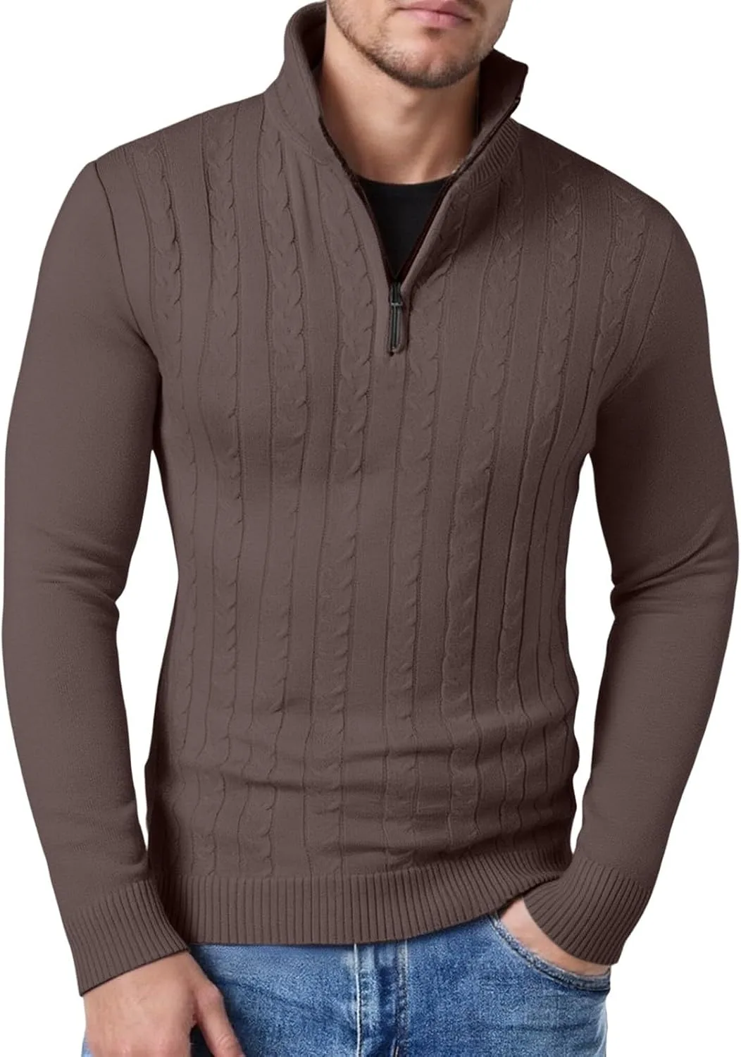 

Мужской свитер с воротником стойкой и кабельной вязкой