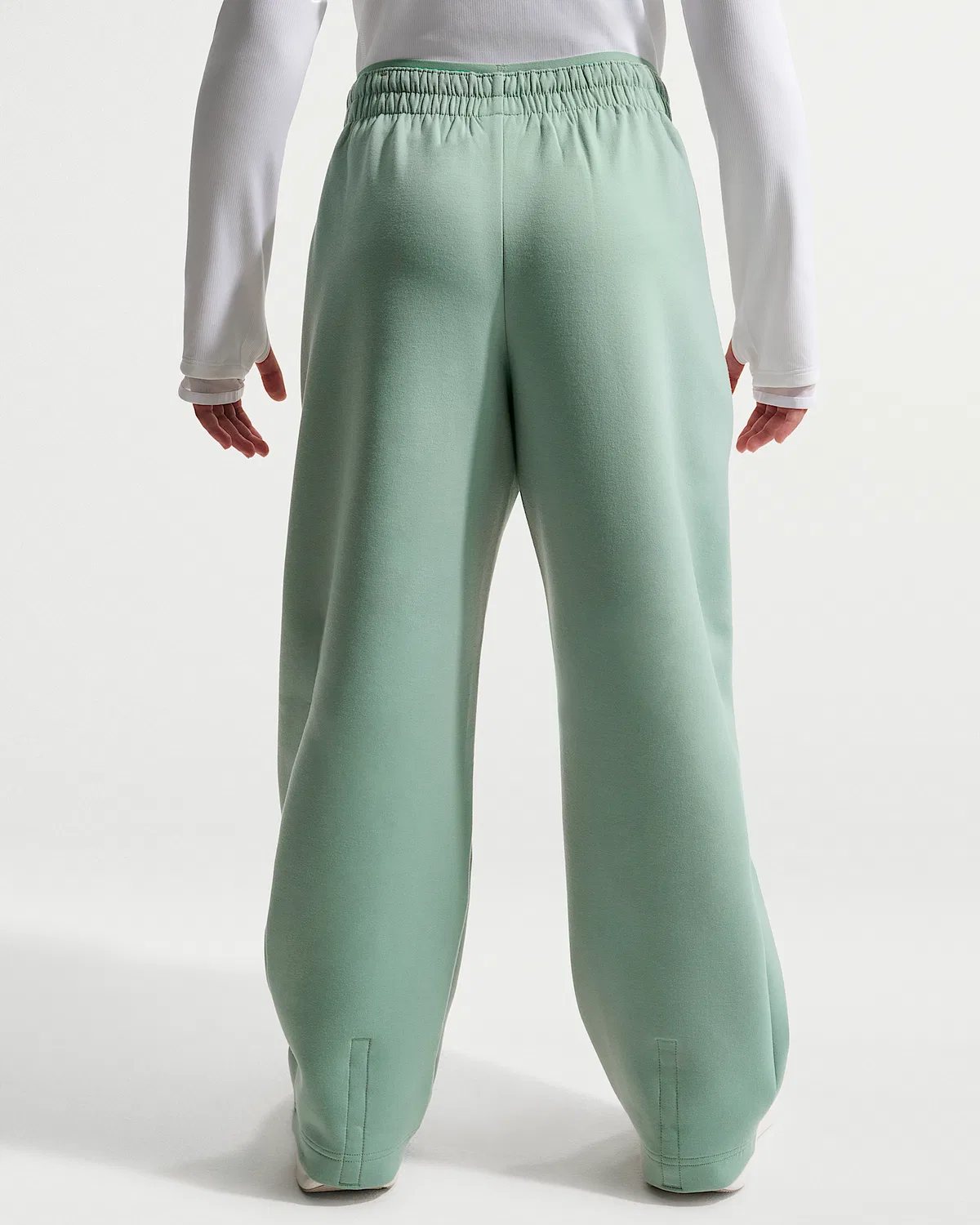Детские утепленные трикотажные штаны Nike MAVN с высокой посадкой Therma-FIT, Steam/Black/Steam — фото 3