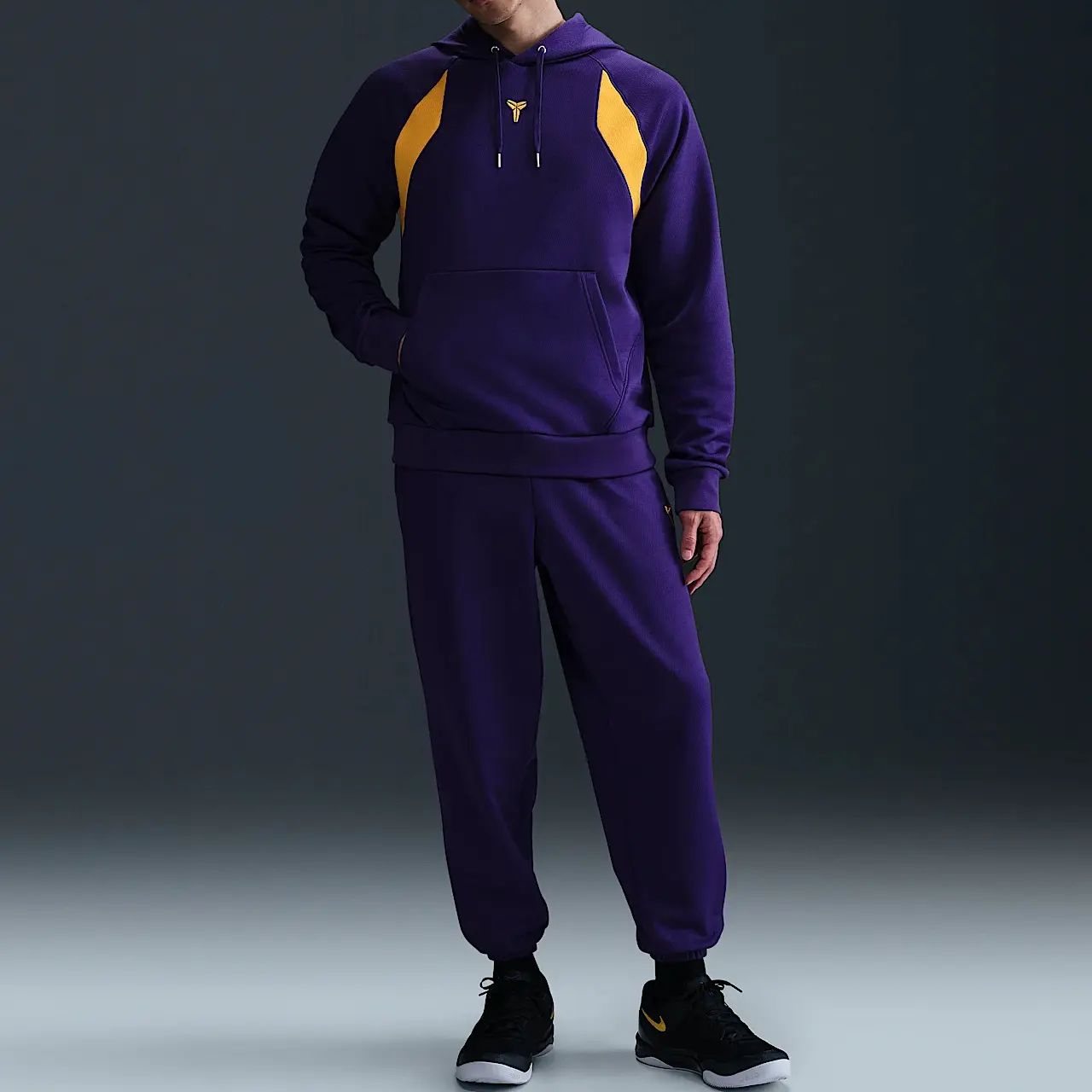 Термоизолирующая толстовка Kobe Therma-FIT Nike, фиолетовый/золотой — фото 4