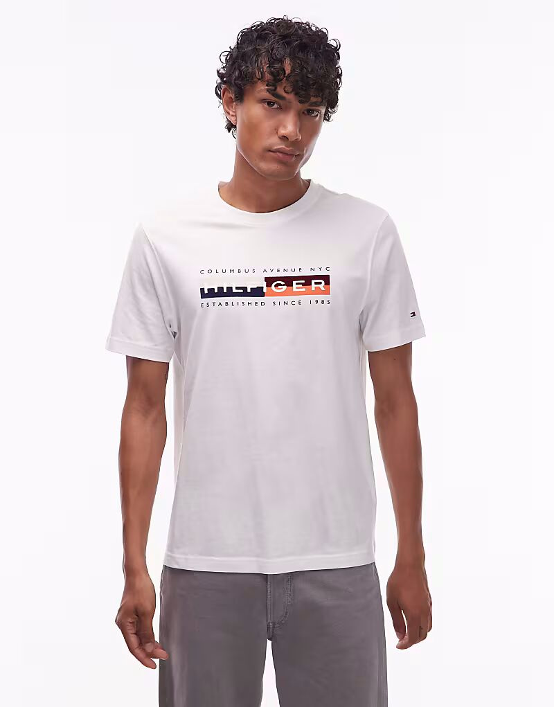 

Футболка с цветным графическим логотипом белого цвета Tommy Hilfiger, Белый, Футболка с цветным графическим логотипом белого цвета Tommy Hilfiger