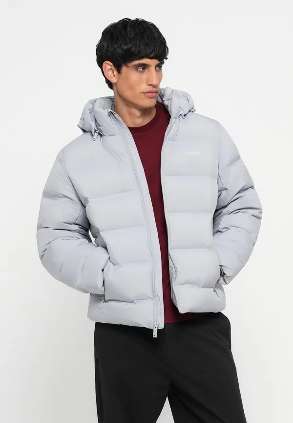 Стеганая пуховая куртка с проклеенными швами Calvin Klein, Gray Marble — фото 4