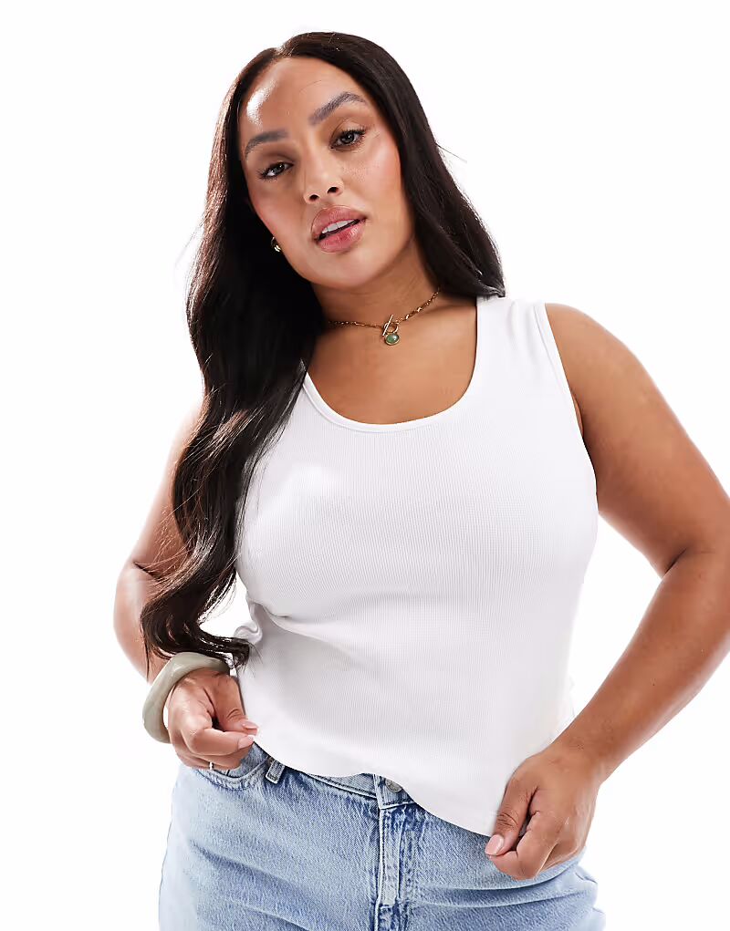 

Топ ASOS DESIGN Curve с круглым вырезом в рубчик белого цвета ASOS Curve