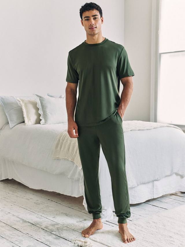 

Комплект пижамы с футболкой и брюками с круглым вырезом Chelsea Peers, Khaki