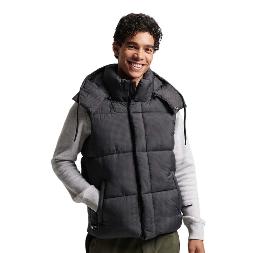 

Жилет Superdry Touchline Short Padded, серый