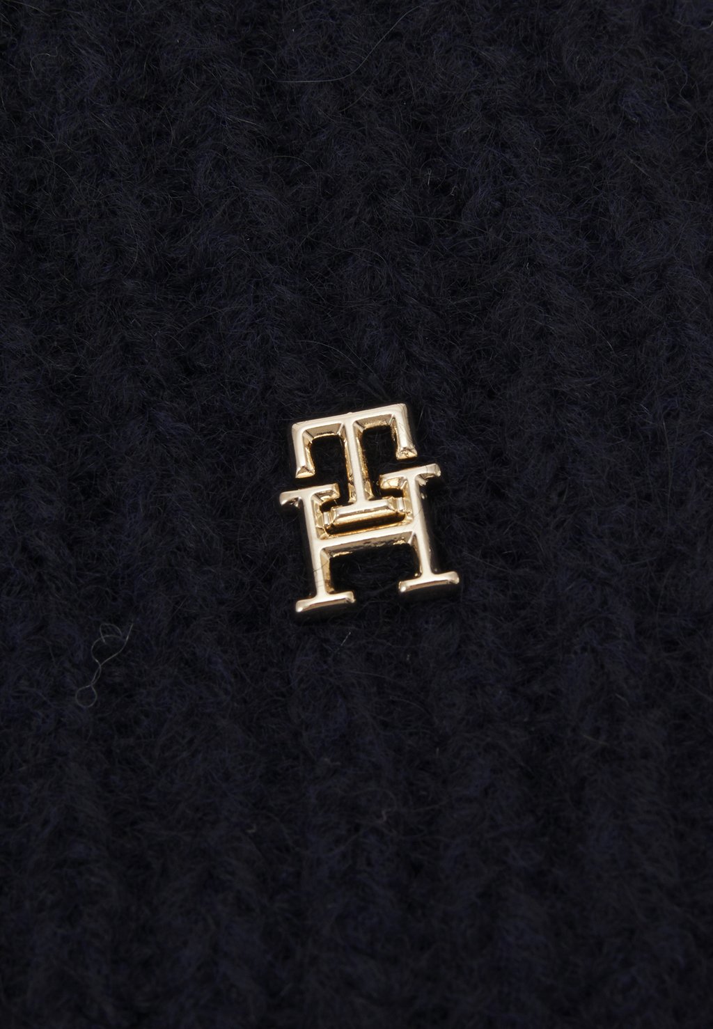 

Шапка TIMELESS BEANIE CABLE Tommy Hilfiger, темно-синий