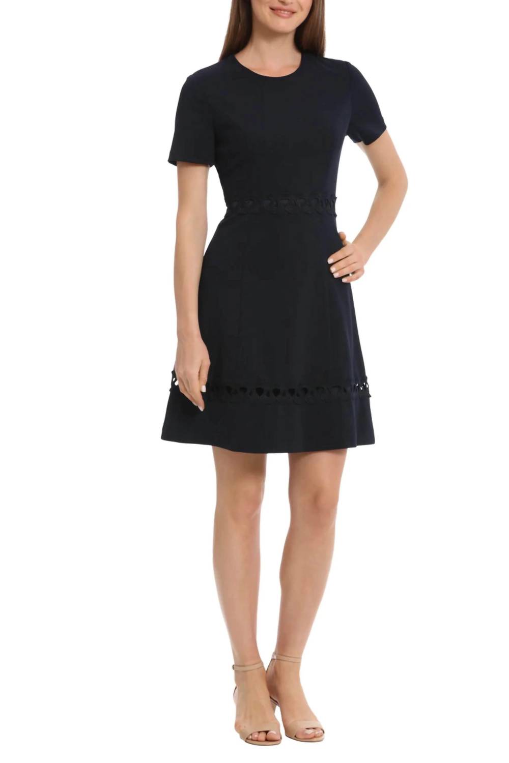 

Платье с отделкой Novelty Trim Fit & Flare в цвете Midnight/Temny Maggy London, цвет midnight/navy