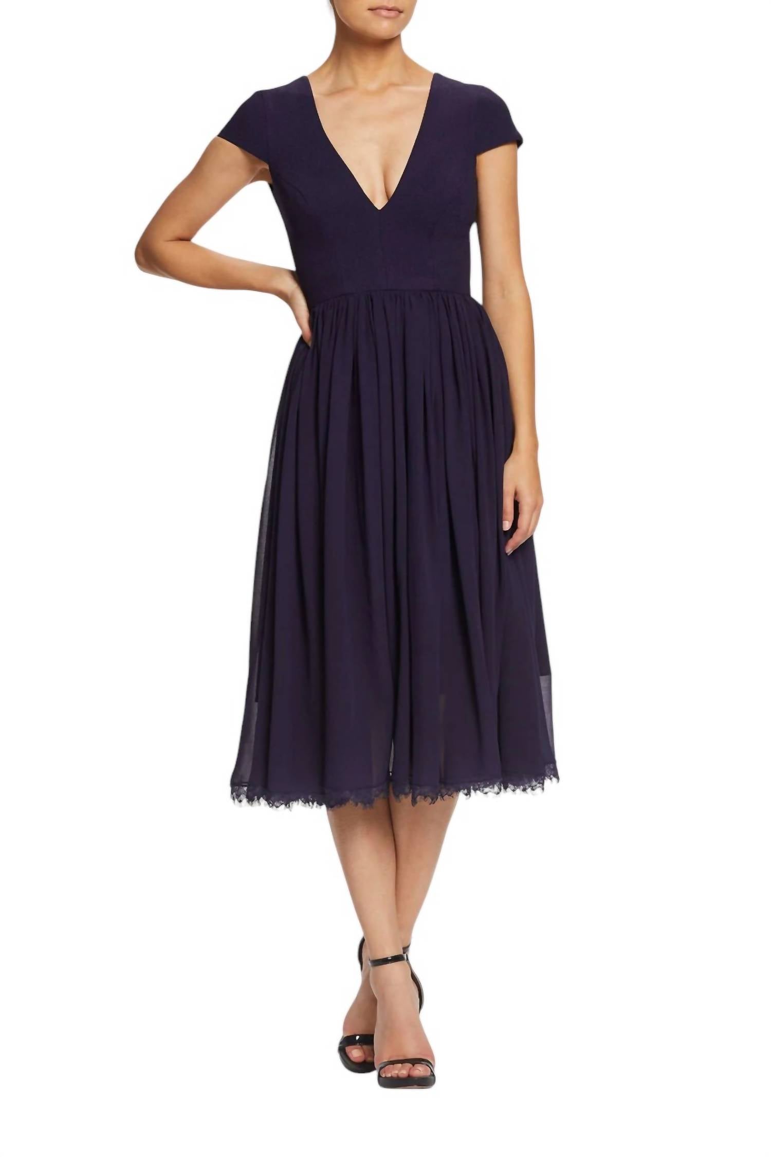 

Платье Corey в цвете Boysenberry Dress The Population