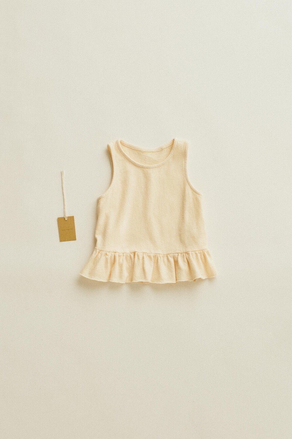 

Timelesz - льняной топ с оборками ZARA, экрю