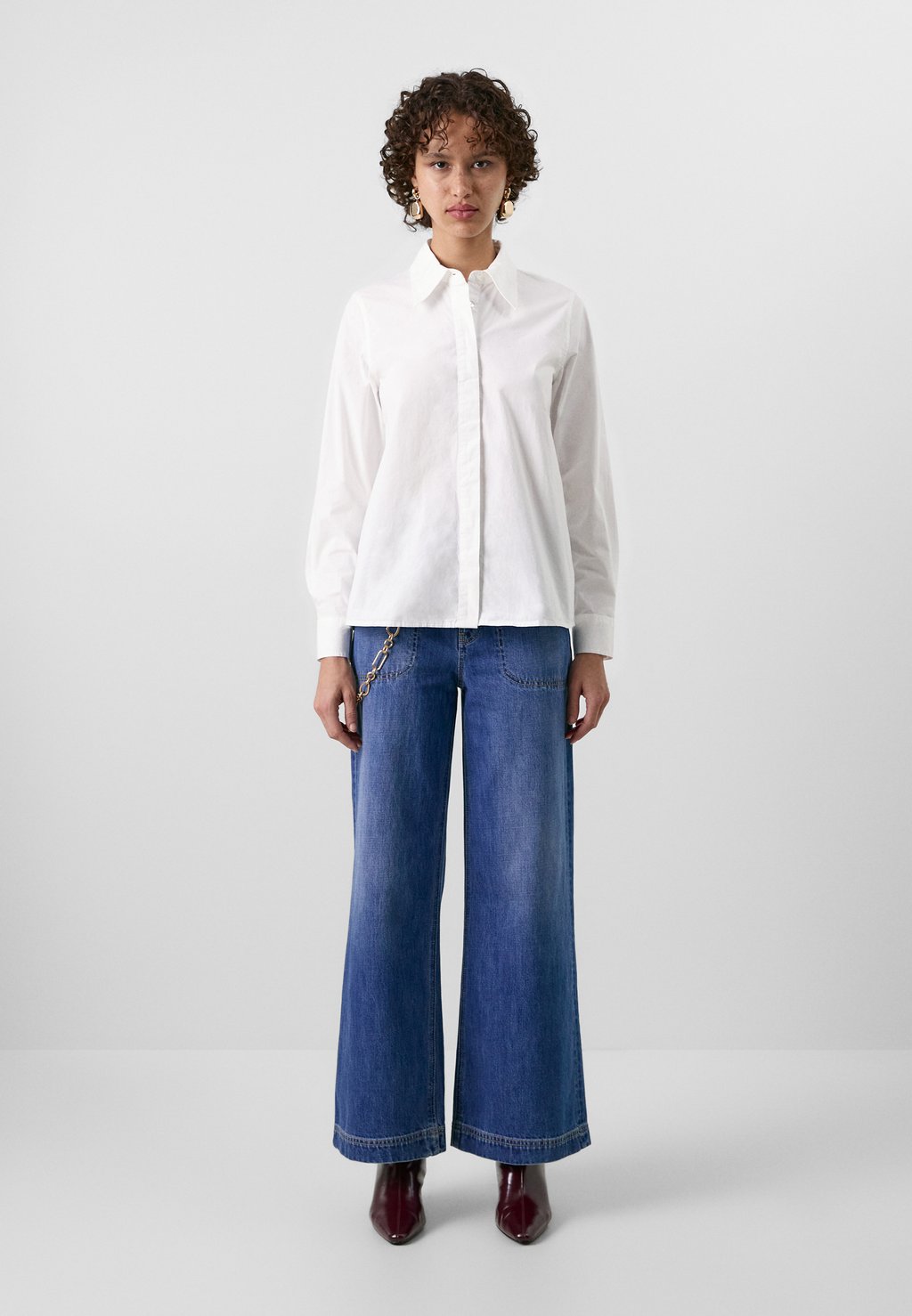 Блуза GAP X CULT GAIA BCKLS PERF SHIRT GAP, молочный — фото 3