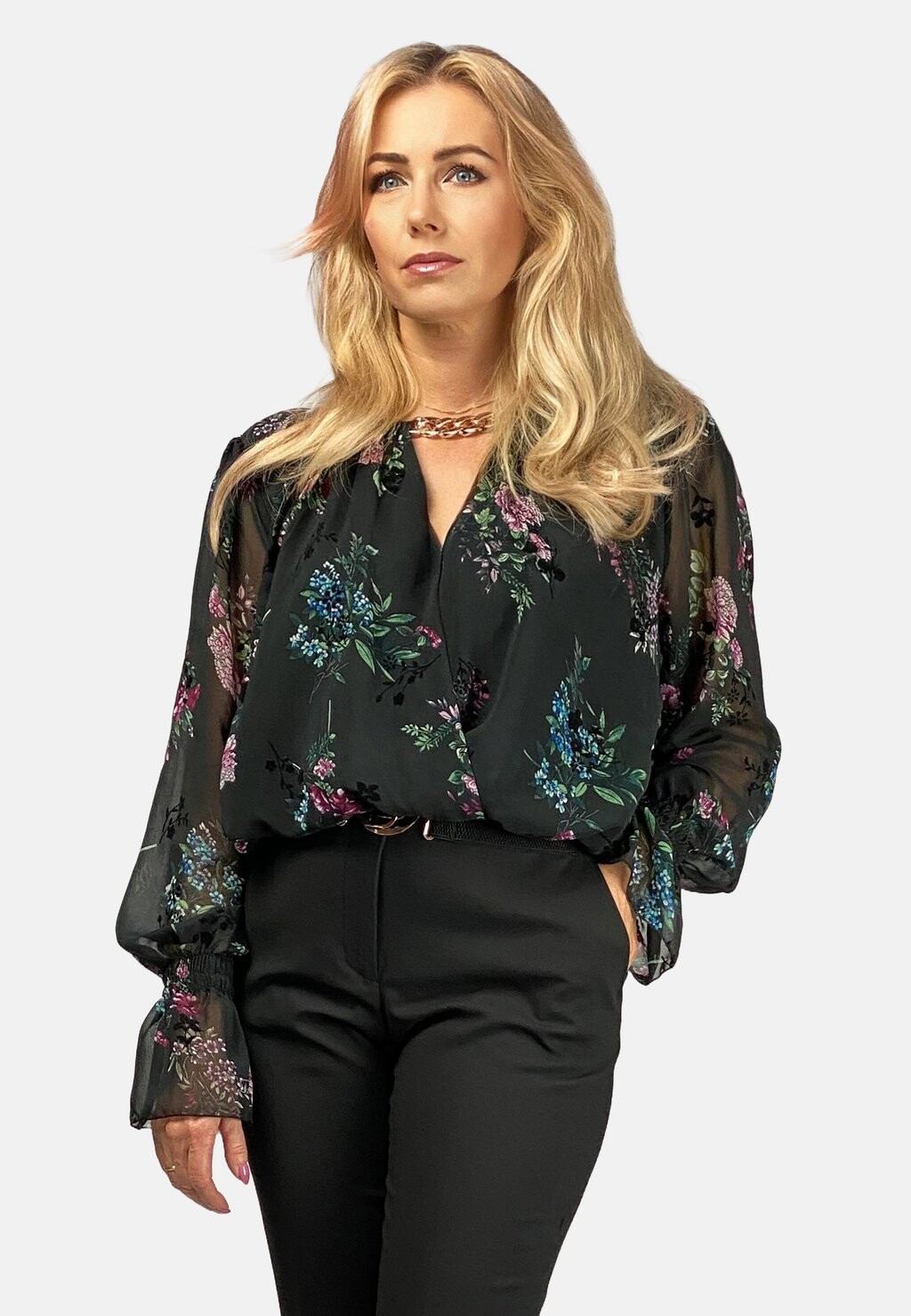 

Блузка WITH CHAIN REGINA FASHION, цвет black with floral pattern