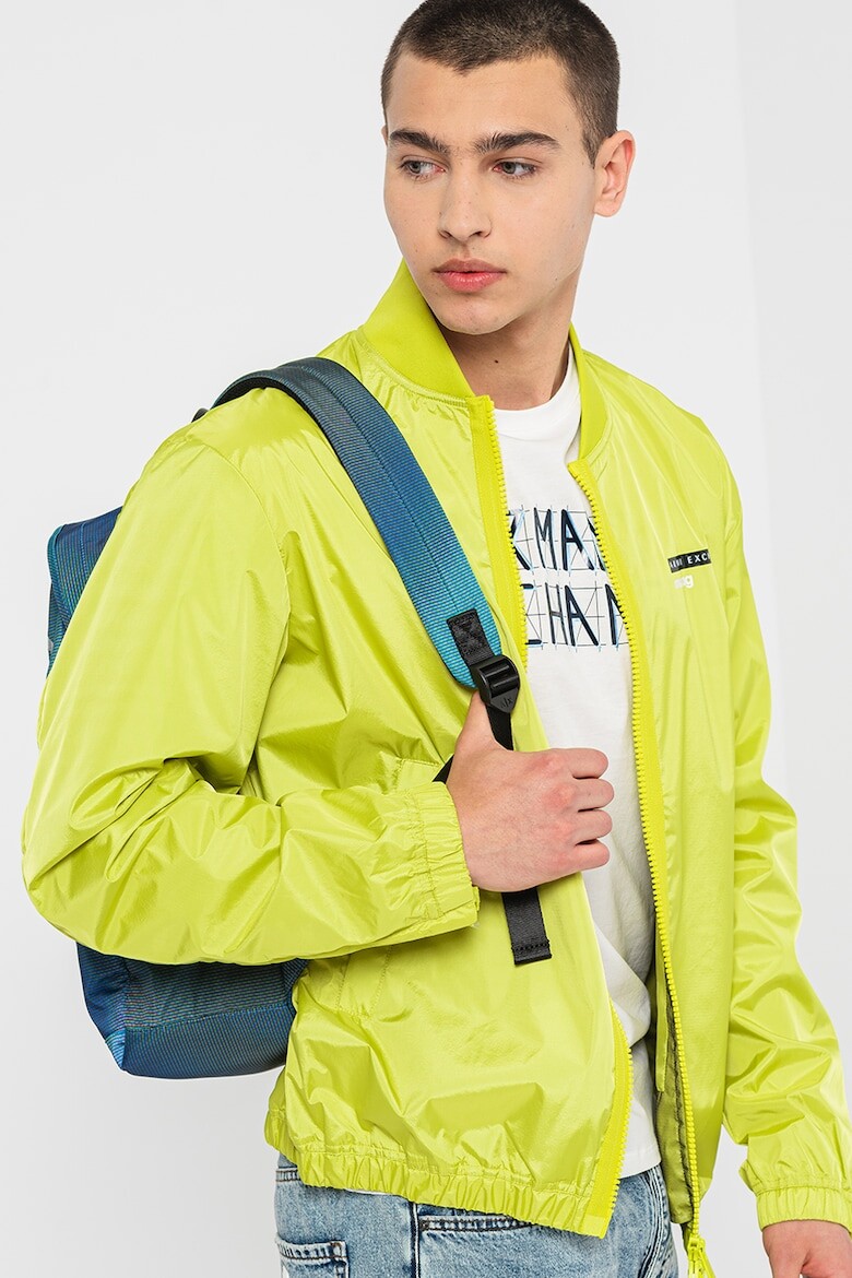 

Бомбер с заниженными рукавами Armani Exchange, зеленый