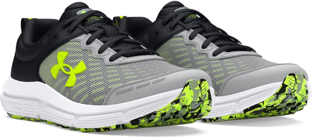 Кроссовки для мальчиков Under Armour Assert 10 для младших школьников, черный/желтый/серый — фото 2