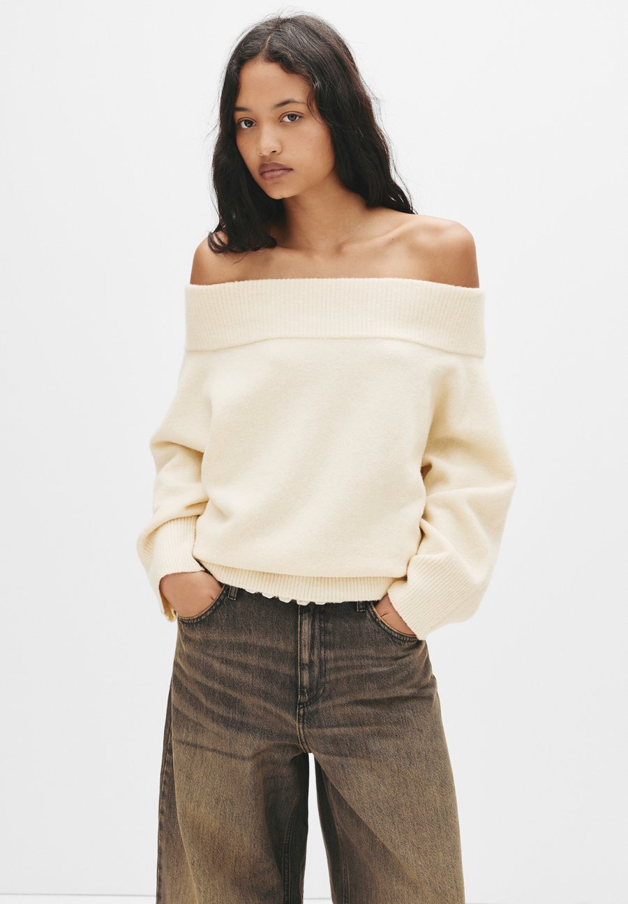 

Джемпер PULL&BEAR ASYMMETRIC SOFT, Beige
