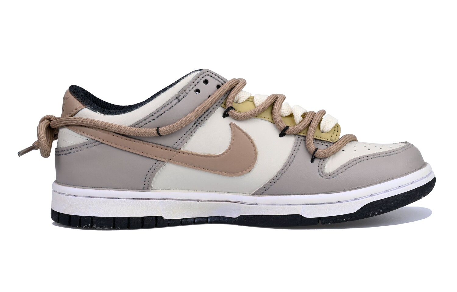 

Женские кроссовки для скейтбординга Nike Dunk, Brown