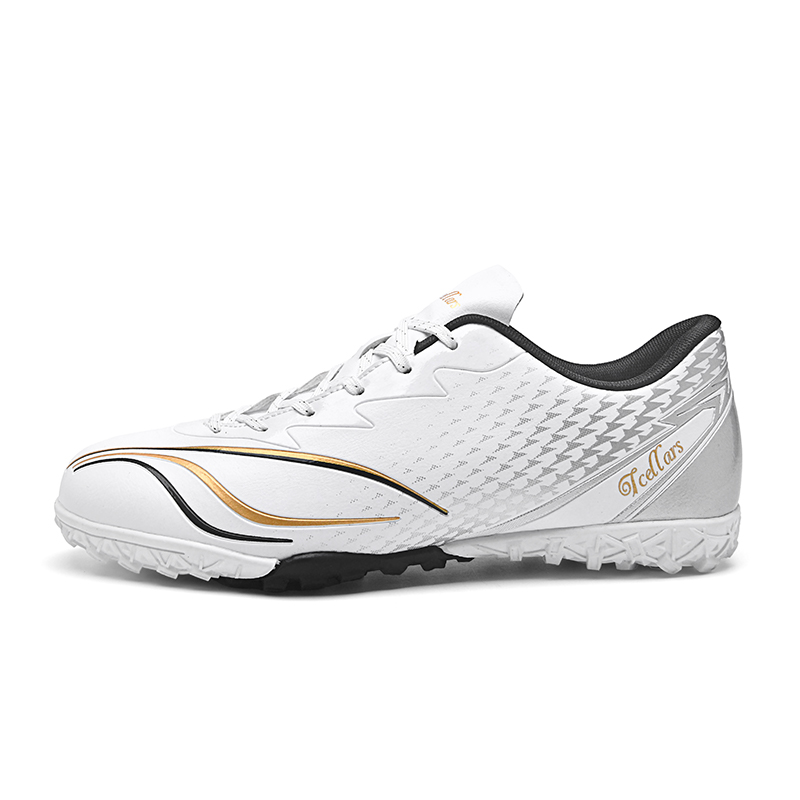 

Футбольные бутсы мужские низкие TCELLARS, Silver Feather White