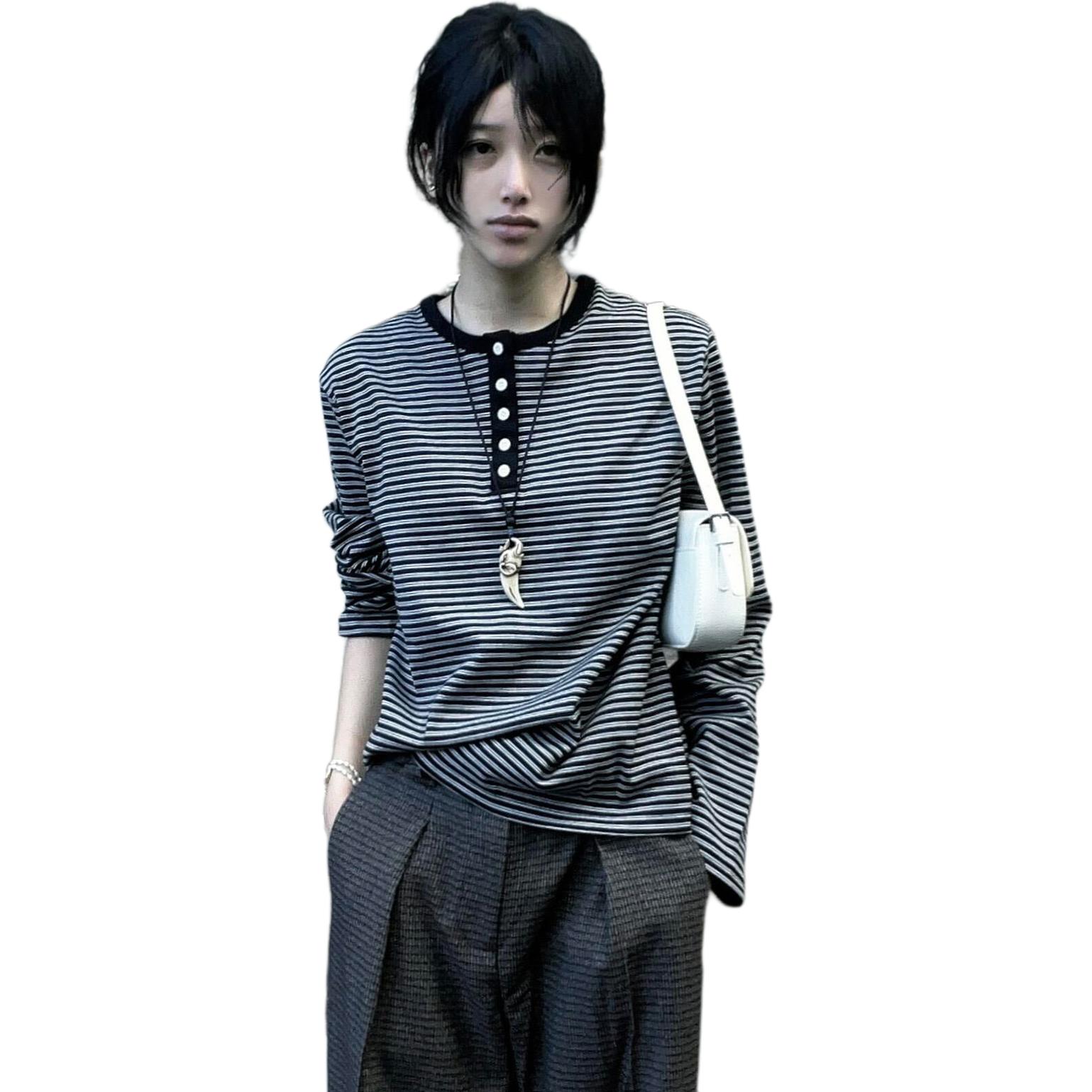 

Футболка Unisex Henry Collar Moderate Straight Fit NEVER RULE, черный