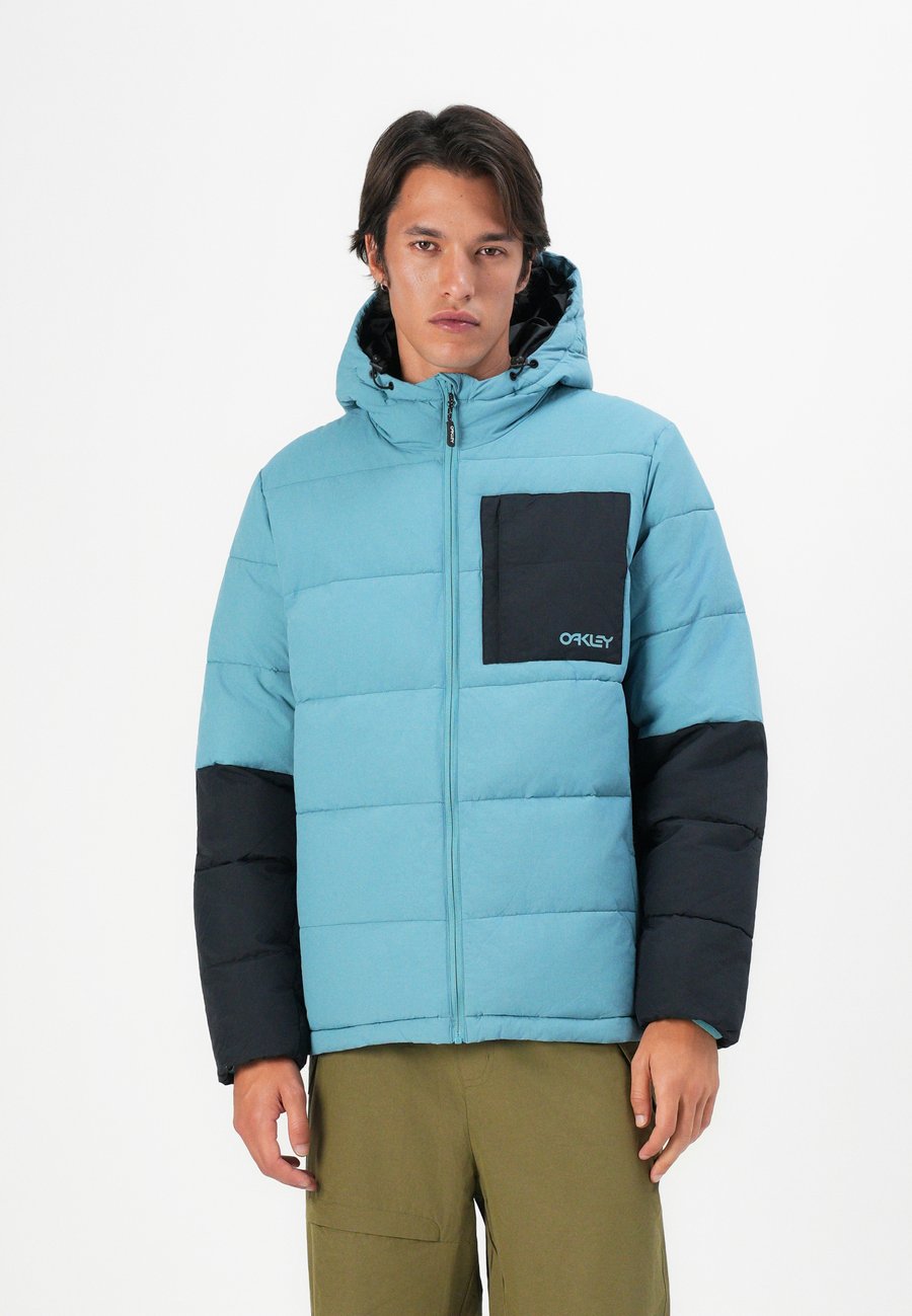 

Куртка Oakley TAHOE JACKET, Dark Pacific/Teal