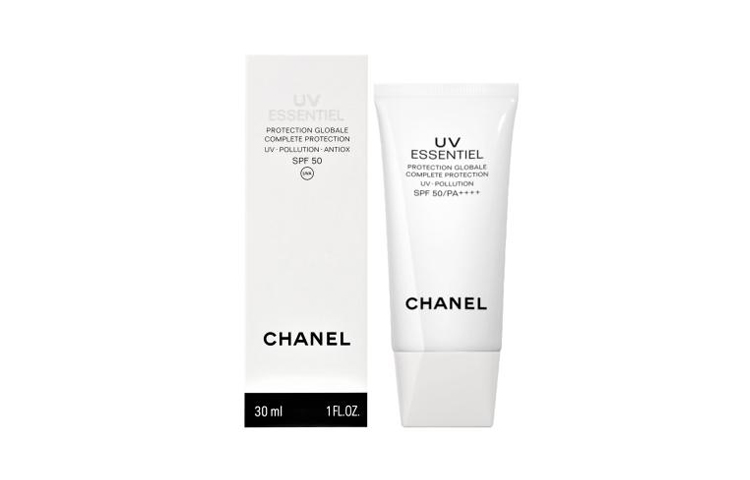 Увлажняющее молочко-праймер для осветления с SPF50+/PA++++, 30 мл CHANEL — фото 2