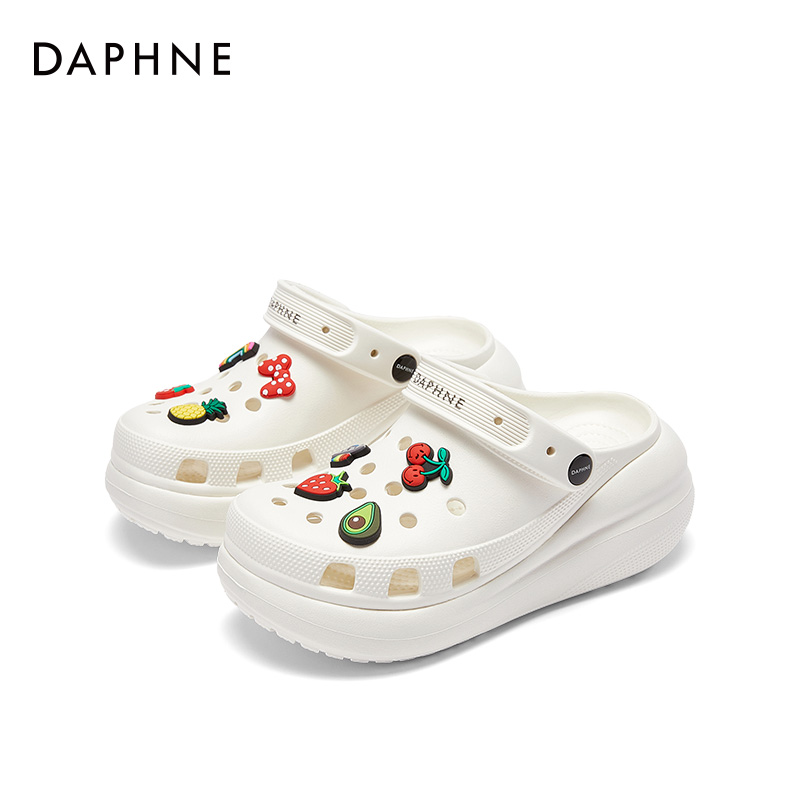 DAPHNE Перфорированные коллекционные сабо для женщин с аксессуарами арбуз и белые туфли, цвет Watermelon Accessories & White Shoes — фото 3