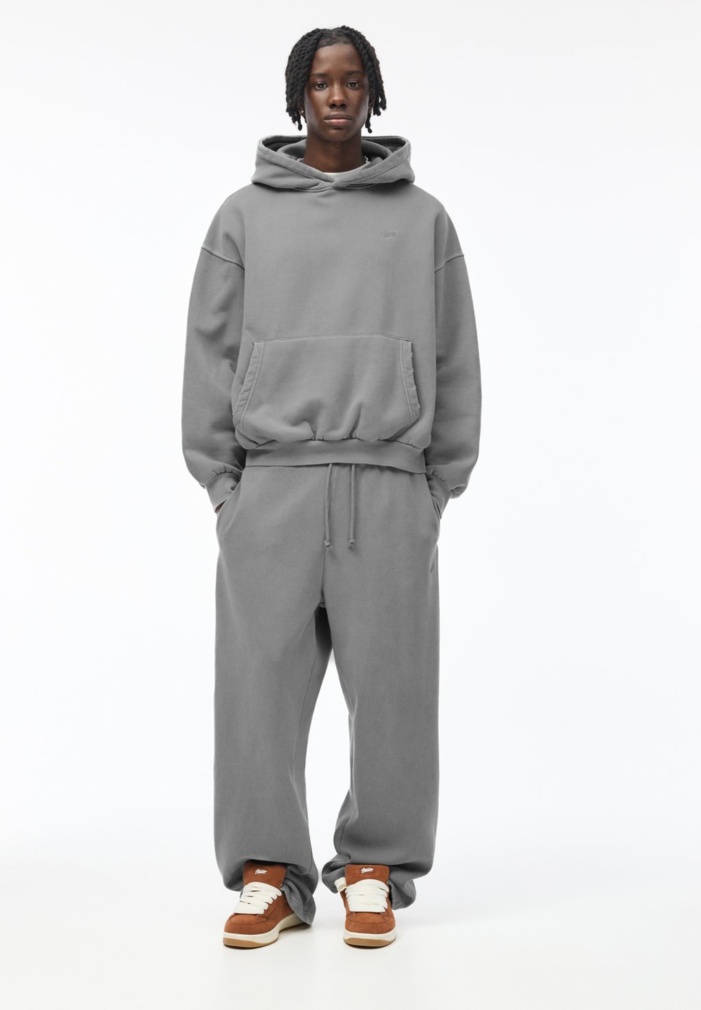 

Толстовка с капюшоном EMBROIDERED STWD PULL&BEAR, сине-серый