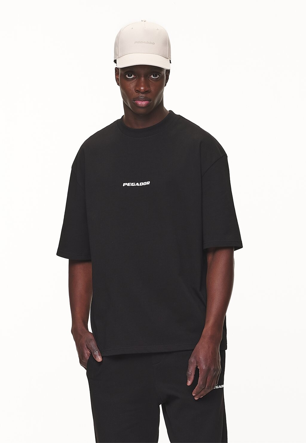 

Футболка с принтом Colne Logo Tee Pegador, стираная черная