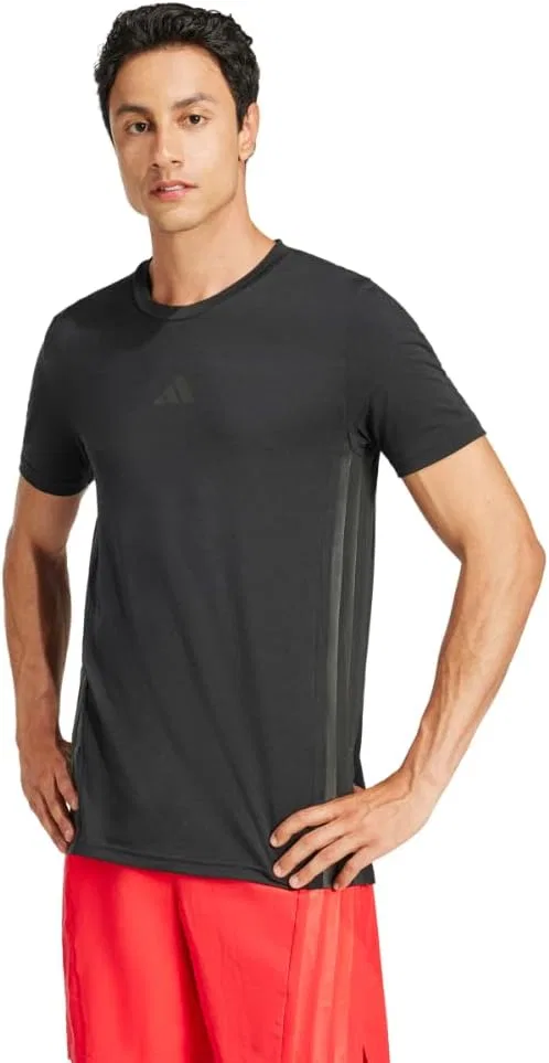 Мужская футболка adidas Designed for Training с тремя полосками