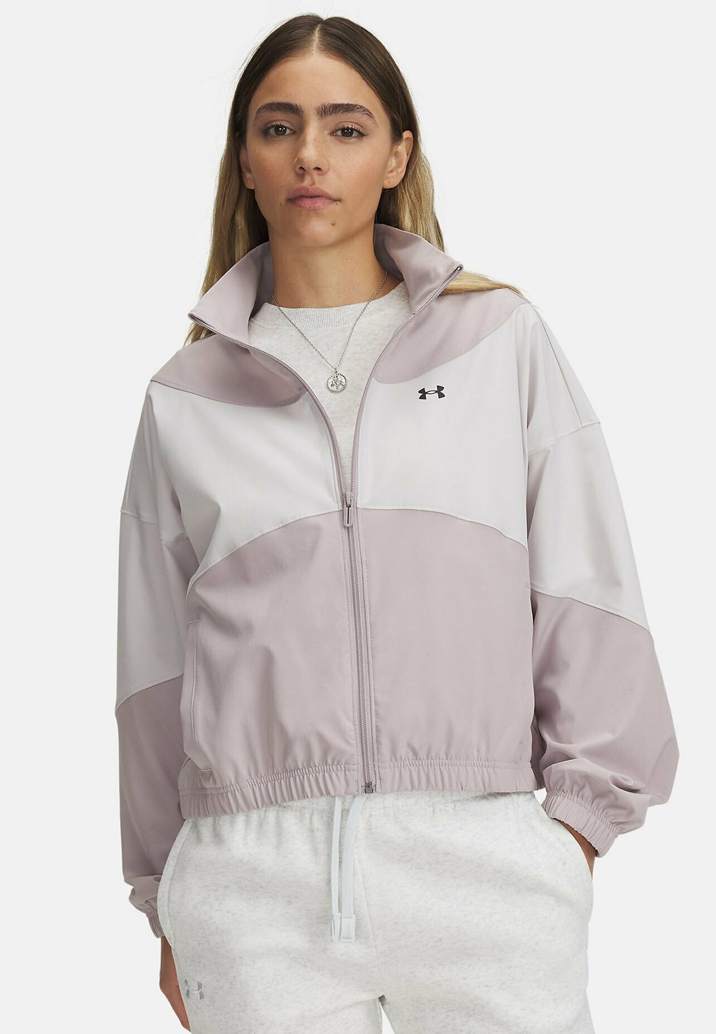 

Тренировочная куртка RIVAL Under Armour, светло-серый