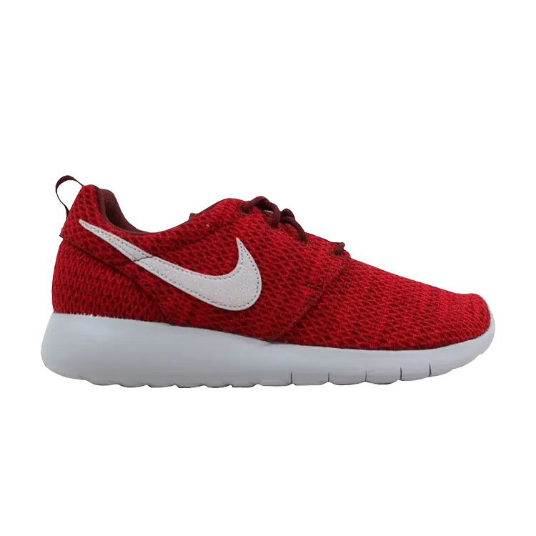 

Кроссовки Nike Roshe One GS 'Dark Team Red', красный