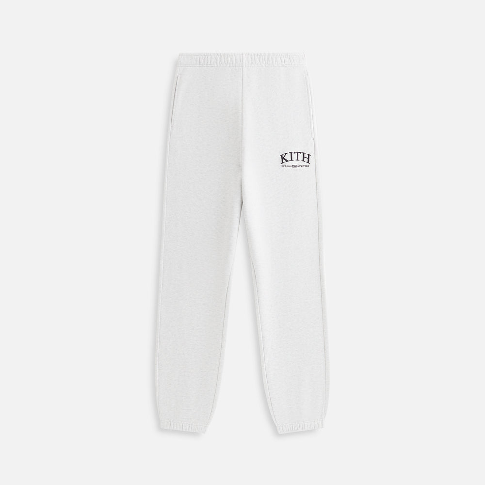 

Брюки Kith Women Chelsea III Sweatpant, светло-зеленый