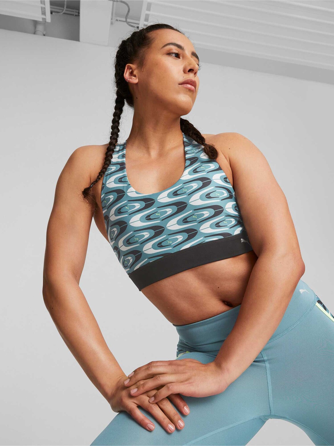 

Спортивный бюстгальтер Puma W CONCEPT STRAPPY BRA, синий