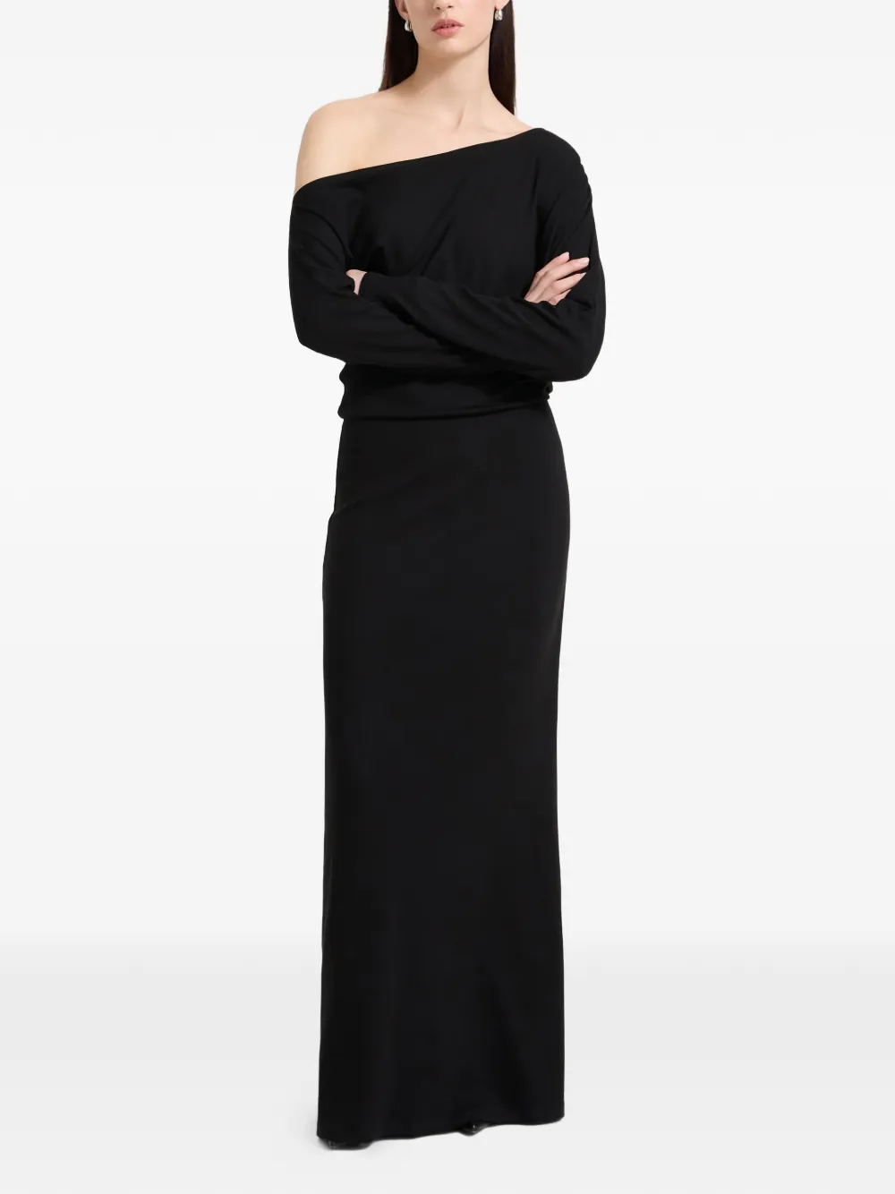 

Платье макси Amia на одно плечо Marcella, черный