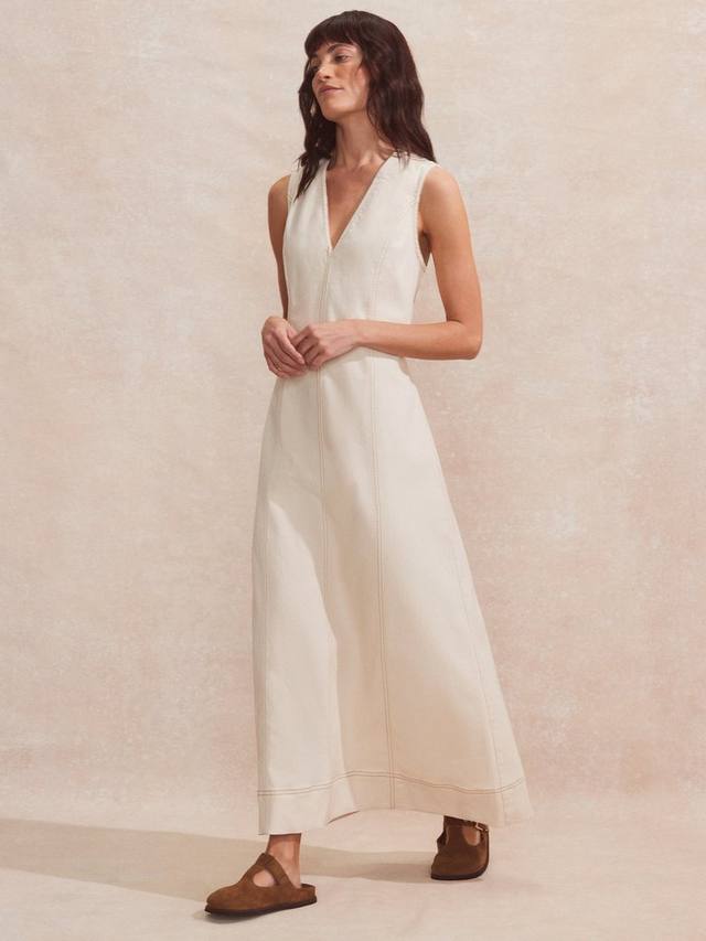 

Хлопковая джинсовая макси-платье с v-образным вырезом Ro&Zo