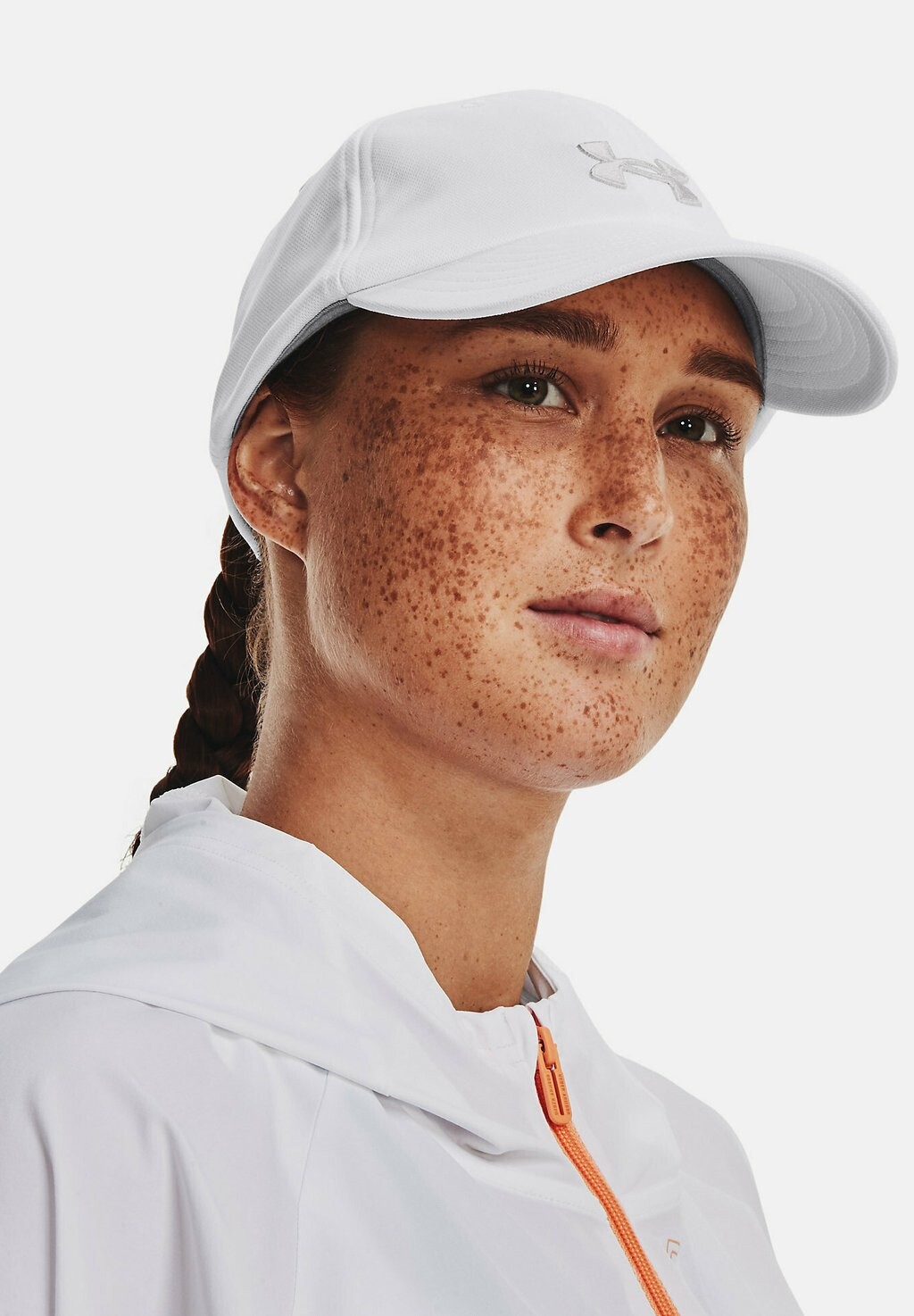 

Кепка Blitzing Adj Under Armour, белый