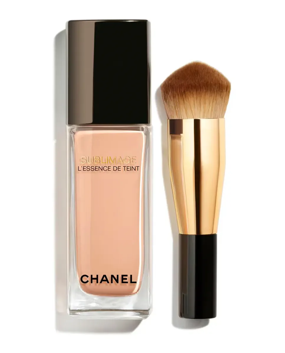 Sublimage L'Essence De Teint Сыворотка-тональный крем для создания сияния Chanel, Br22