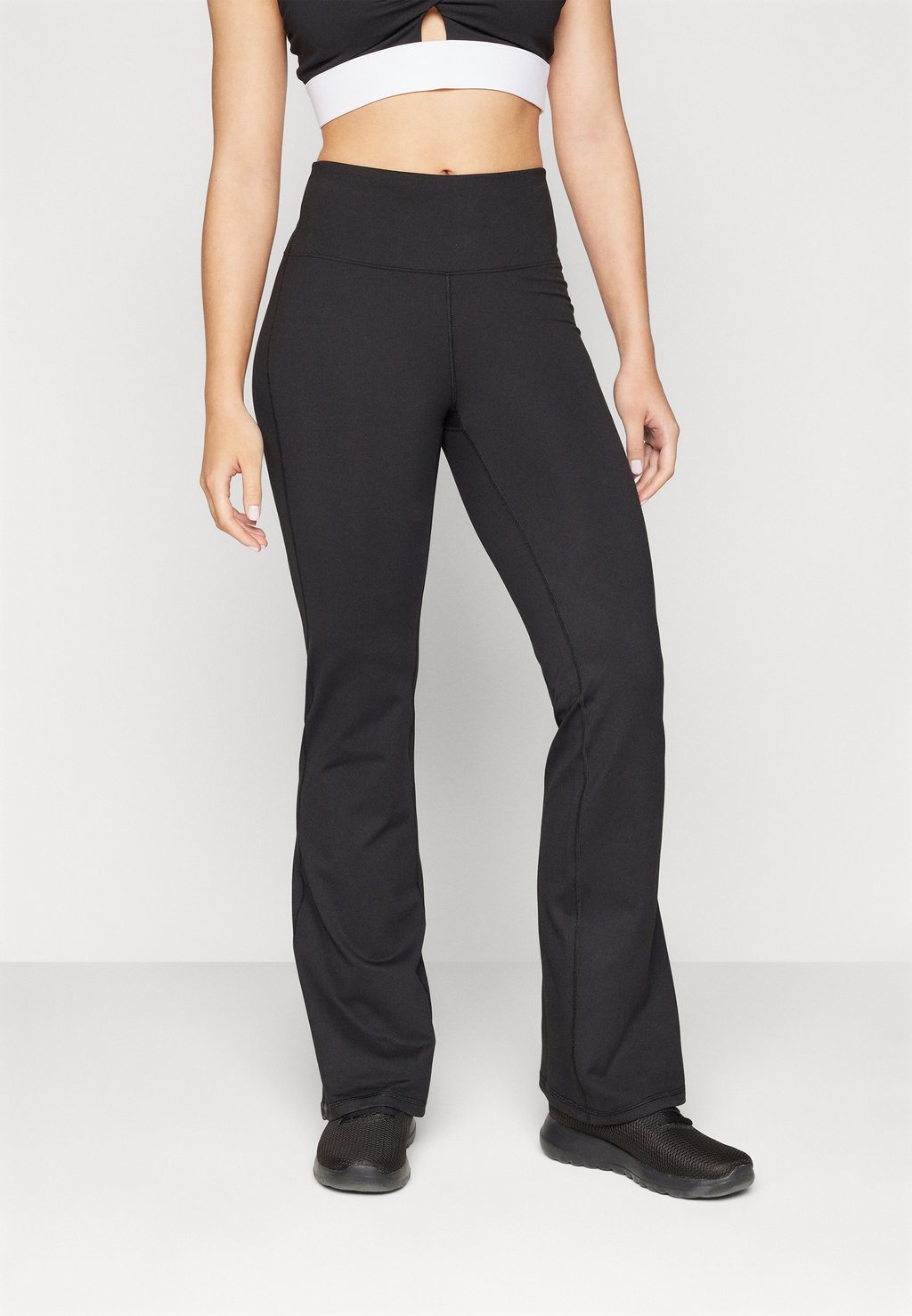

Леггинсы BOOST HIGH WAISTED FLARE PANT Fabletics, черный
