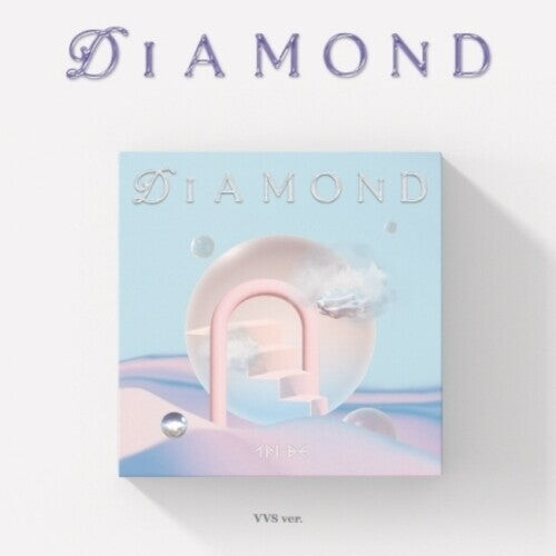 

CD диск Tri.Be: Diamond - VVS Version - 84pg Photobook, 3 Postcards, Message Card, 4-Cut Photo, ID Card, Sticker + 2 Photocards