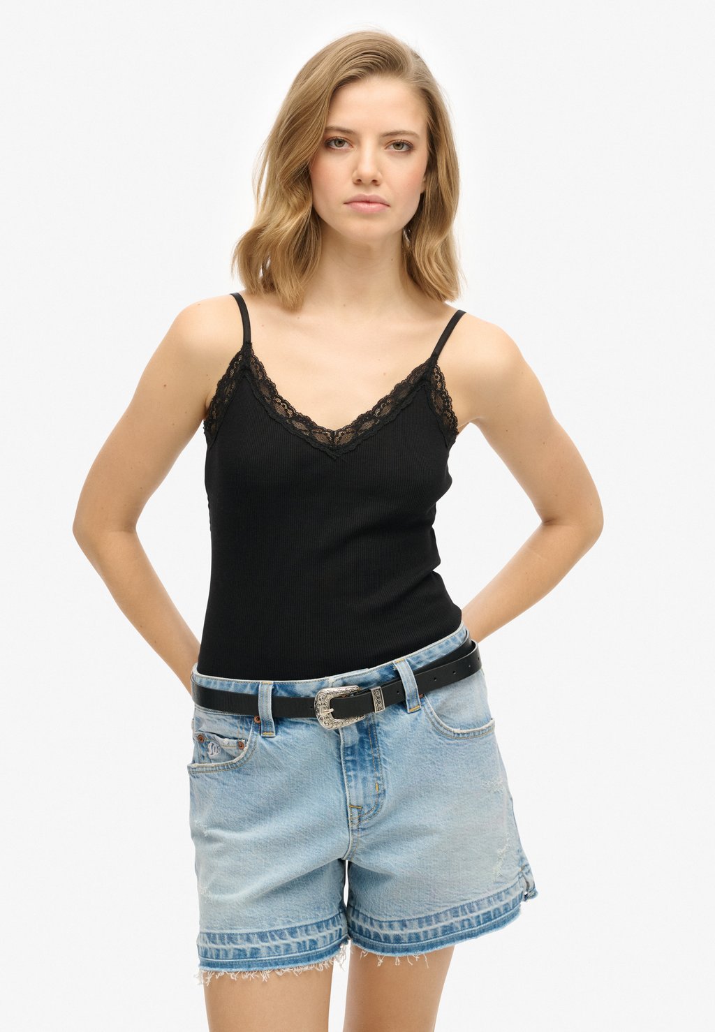 

Топ ESSENTIAL TRIM CAMI Superdry, черный
